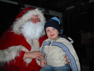 2004-12-08-Santa.jpg