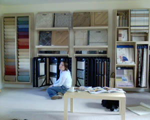 2005-10-13-Choosing_tiles.JPG