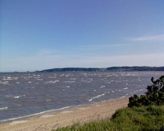 2006-06-09-Windy Swansea Bay